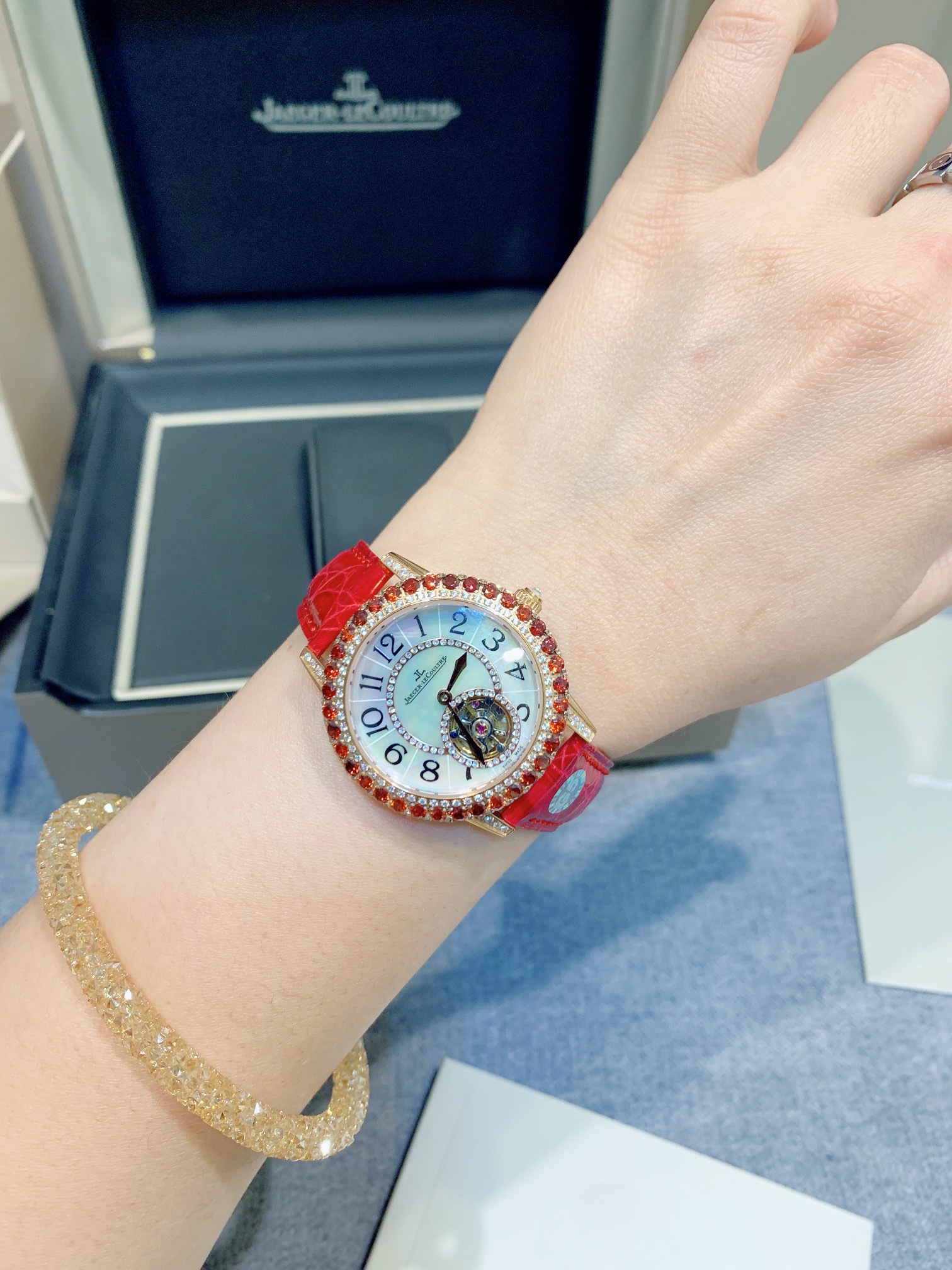 Watches Jaeger-LeCoultre 322246 size:34*11 mm - vstockx