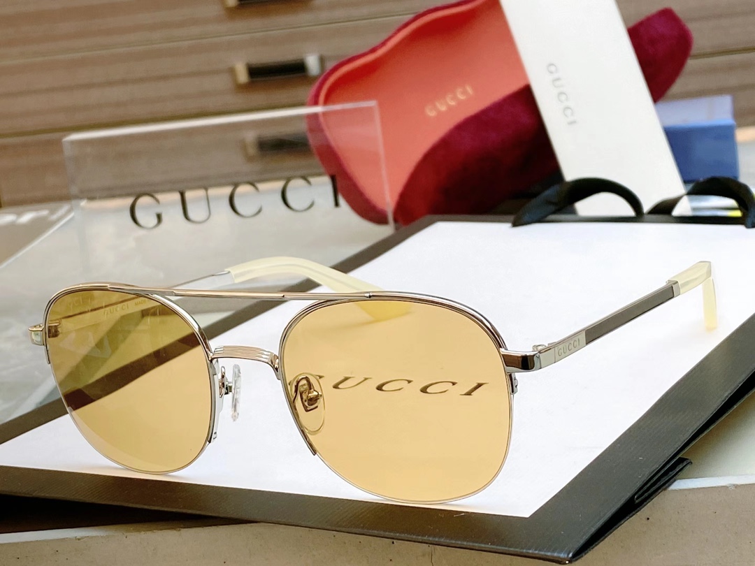 Sunglasses Gucci GG0984S size:53 21-145 - vstockx