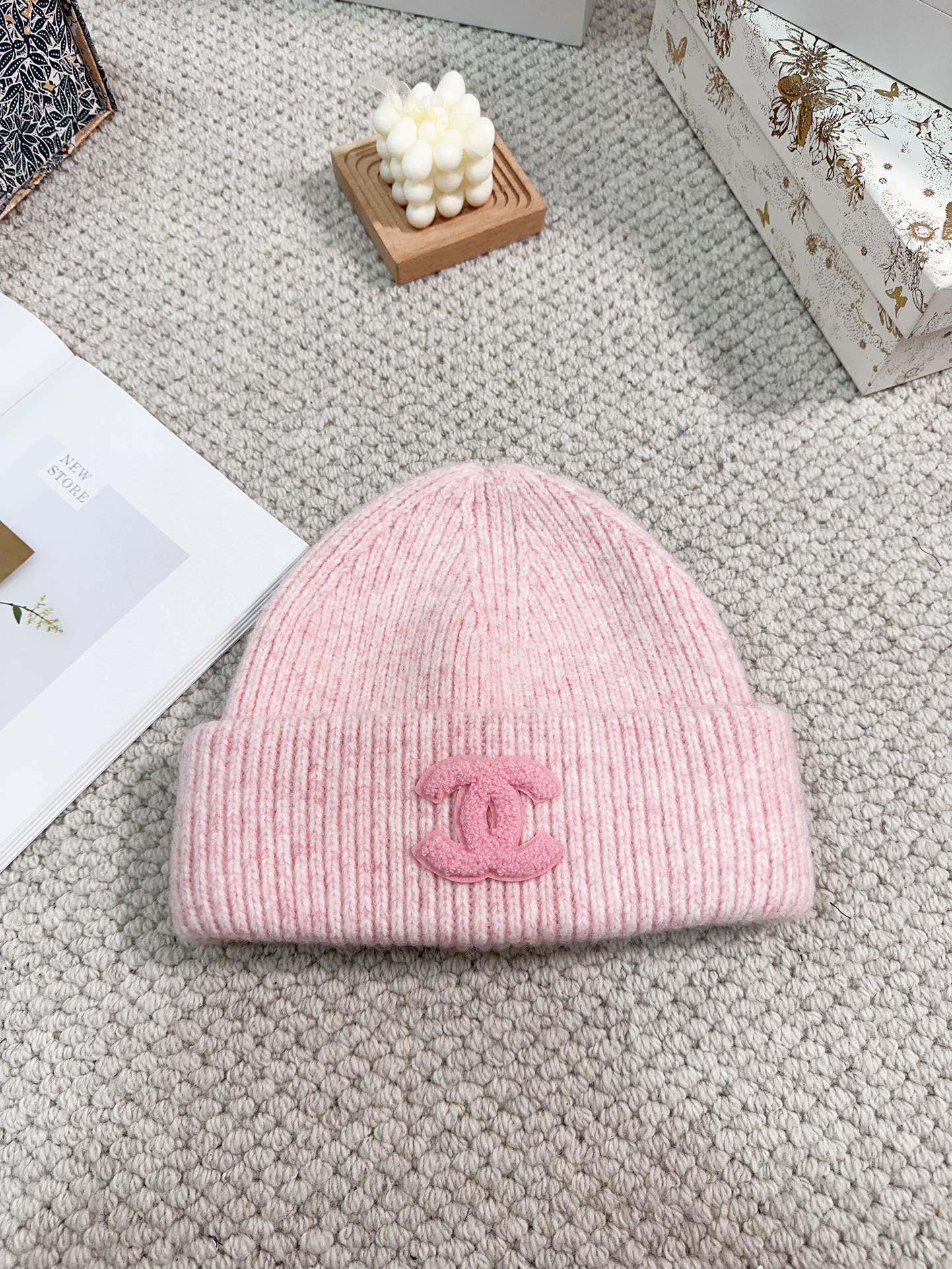 Streetwear Hat Chanel 329317 - vstockx