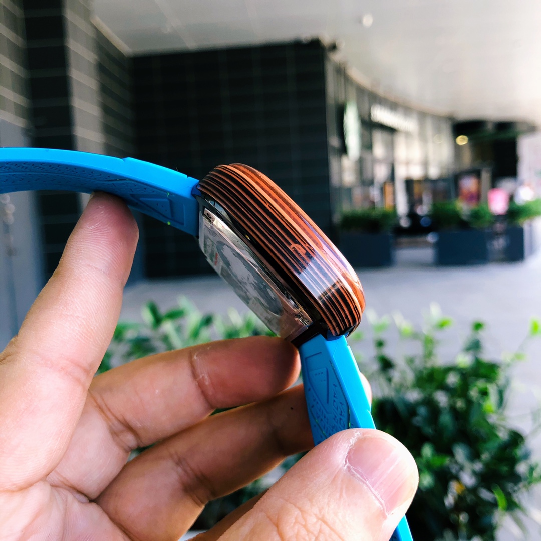 Watches Seven Friday 322832 size:47 mm - vstockx