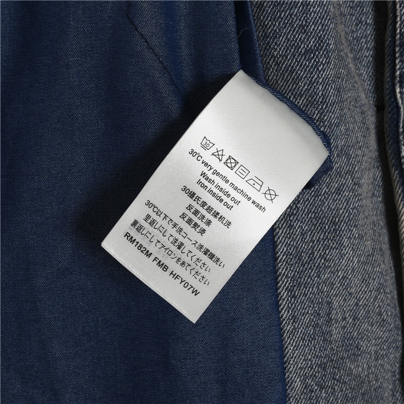 Clothes Louis Vuitton 1329 - vstockx