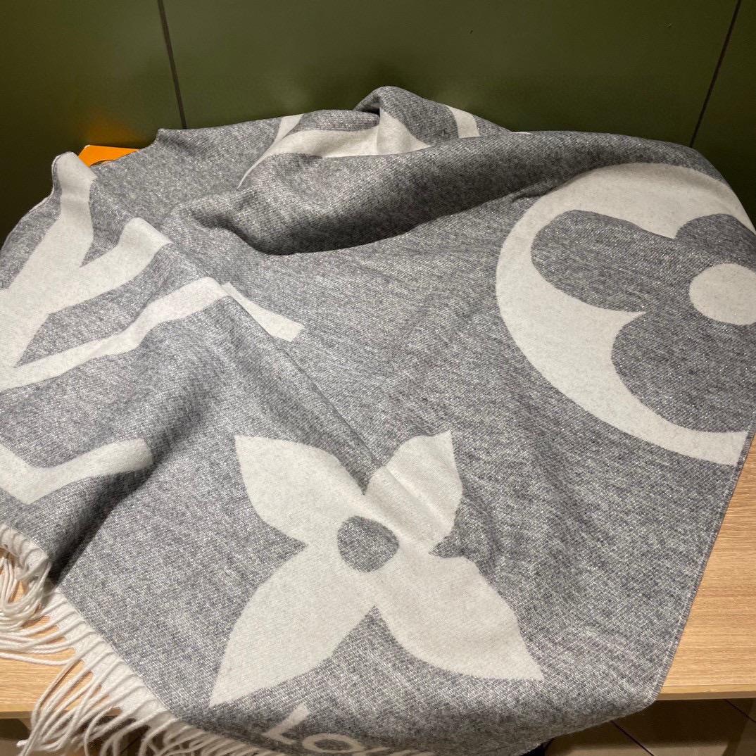 Streetwear Hat LV 329126 - vstockx