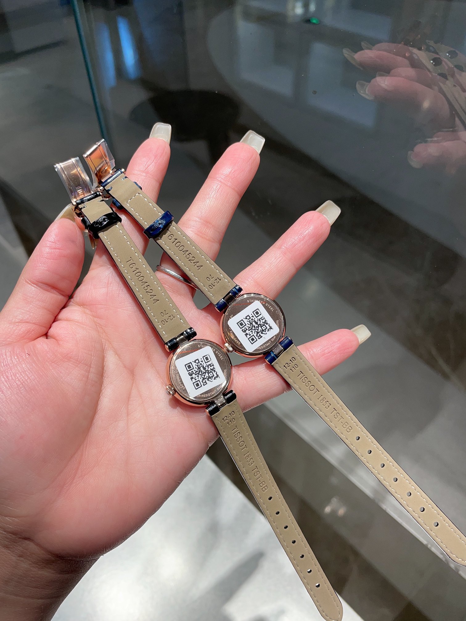 Watches Tissot 322460 size:26 mm - vstockx