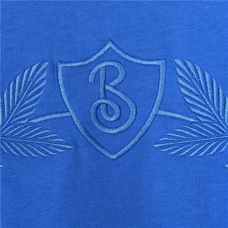 Clothes Burberry 693 - vstockx