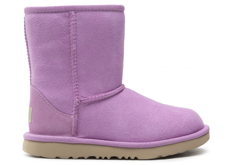 UGG Classic Short II Boot Wildflower (Kids) - vstockx