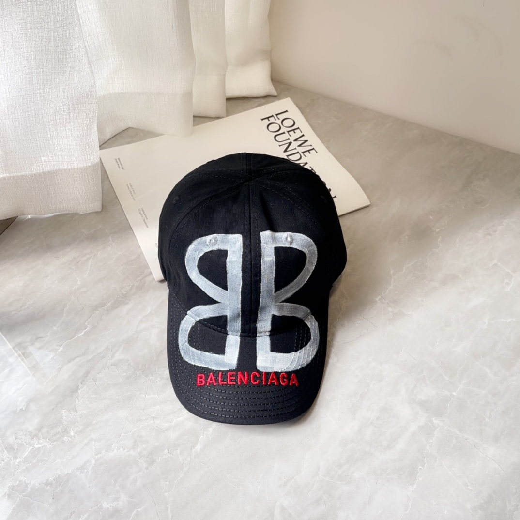 Streetwear Hat balenciaga 328915 - vstockx