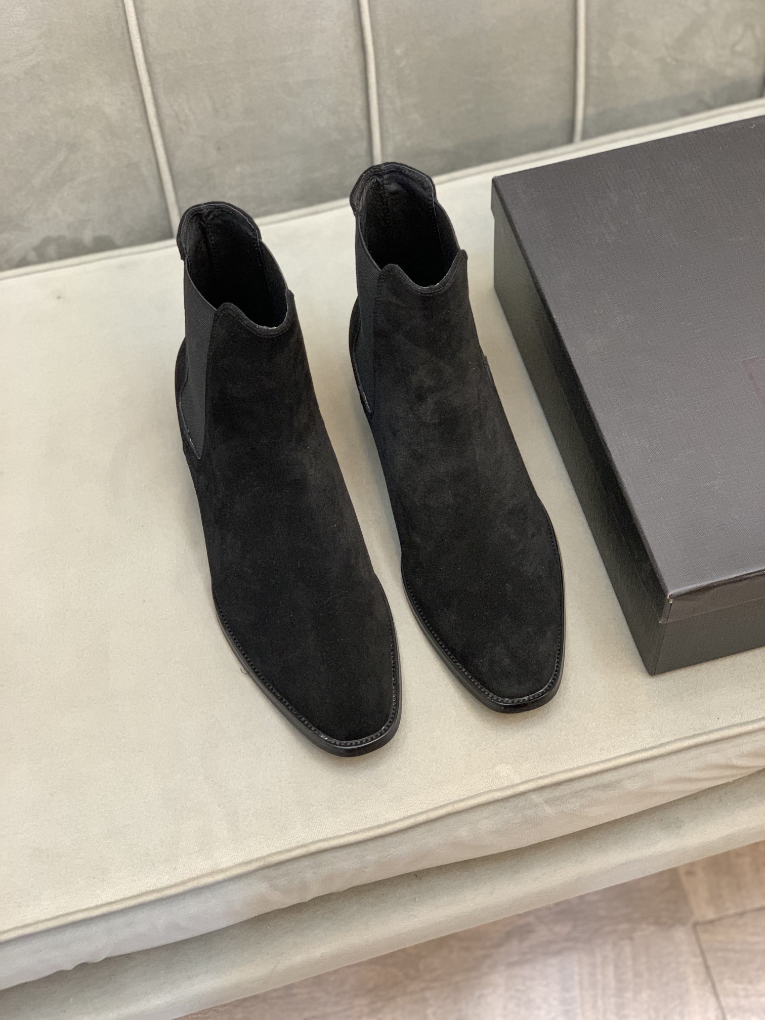 Saint Laurent Boots 10 - vstockx