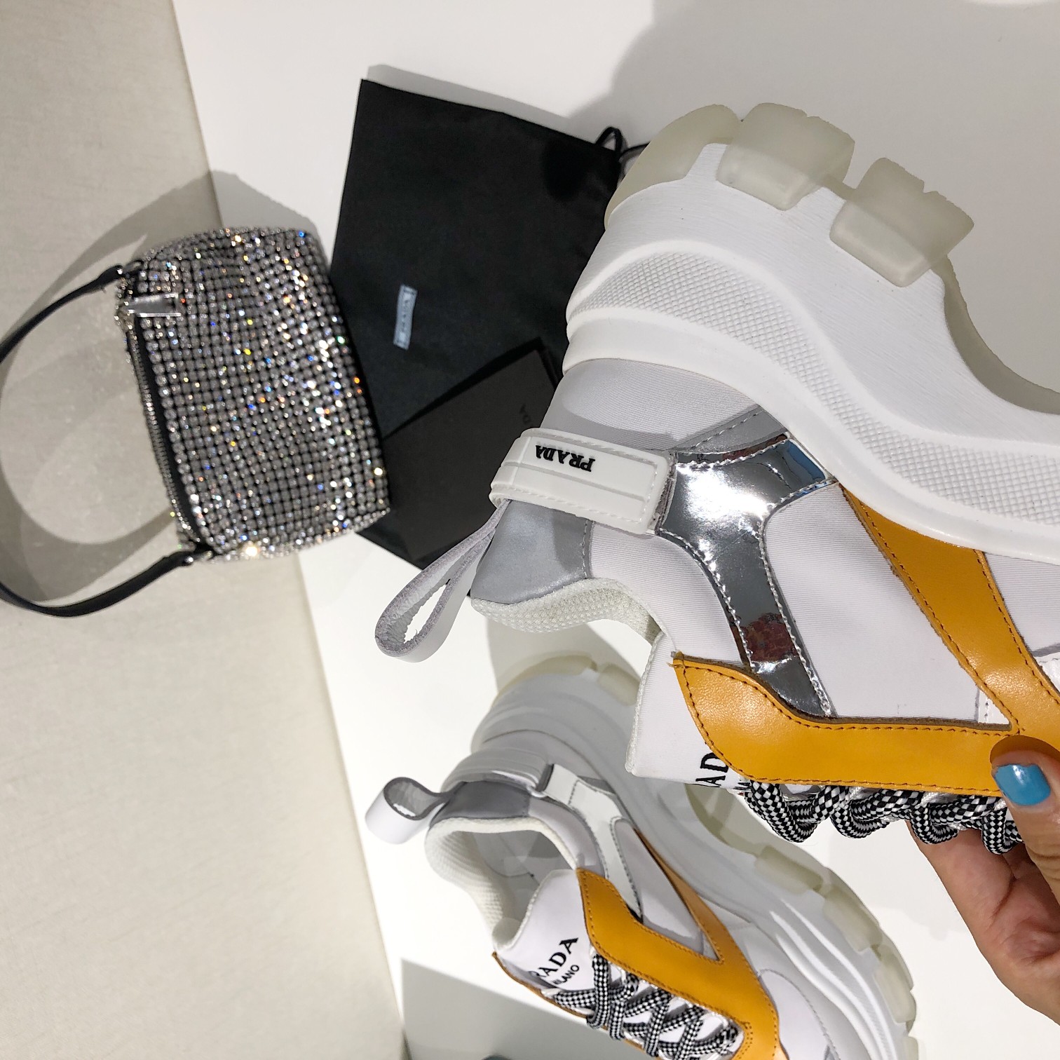 Prada Low Top sneaker 48 - vstockx