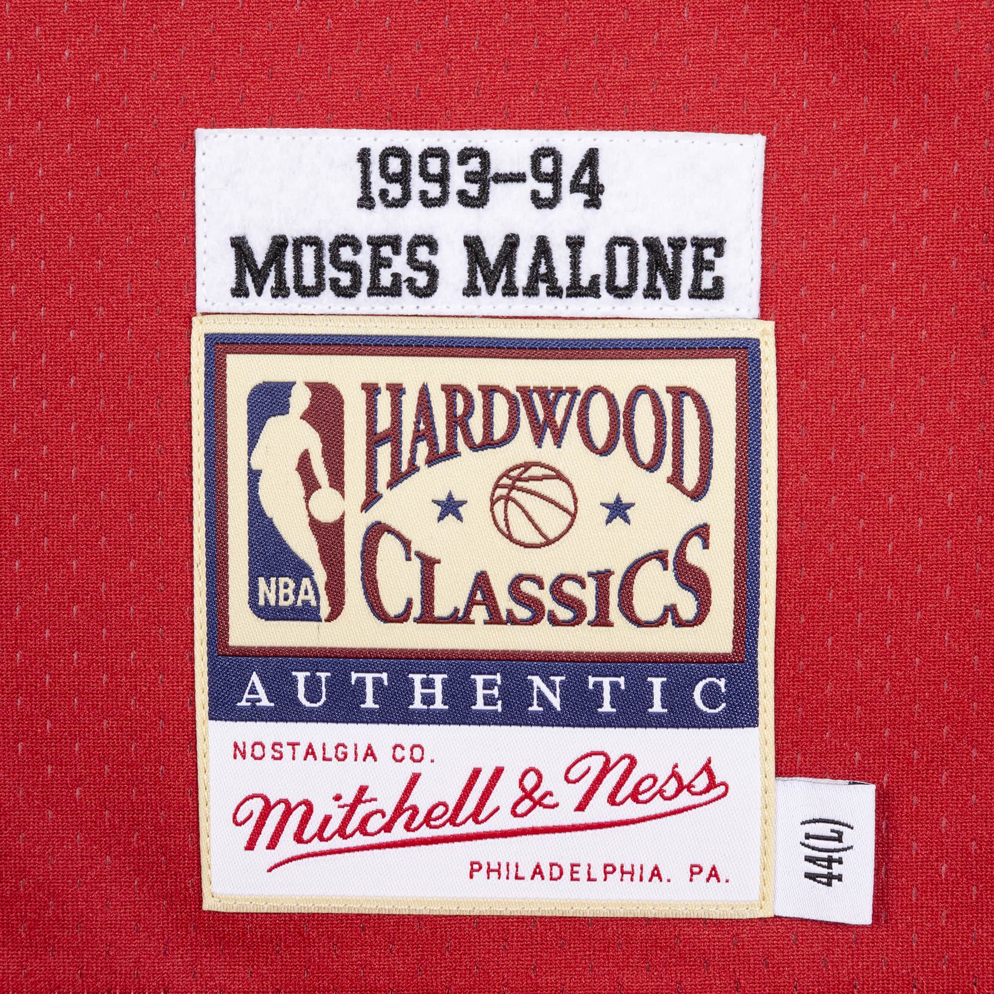 Authentic Jersey Philadelphia 76ers 1993-94 Moses Malone - vstockx