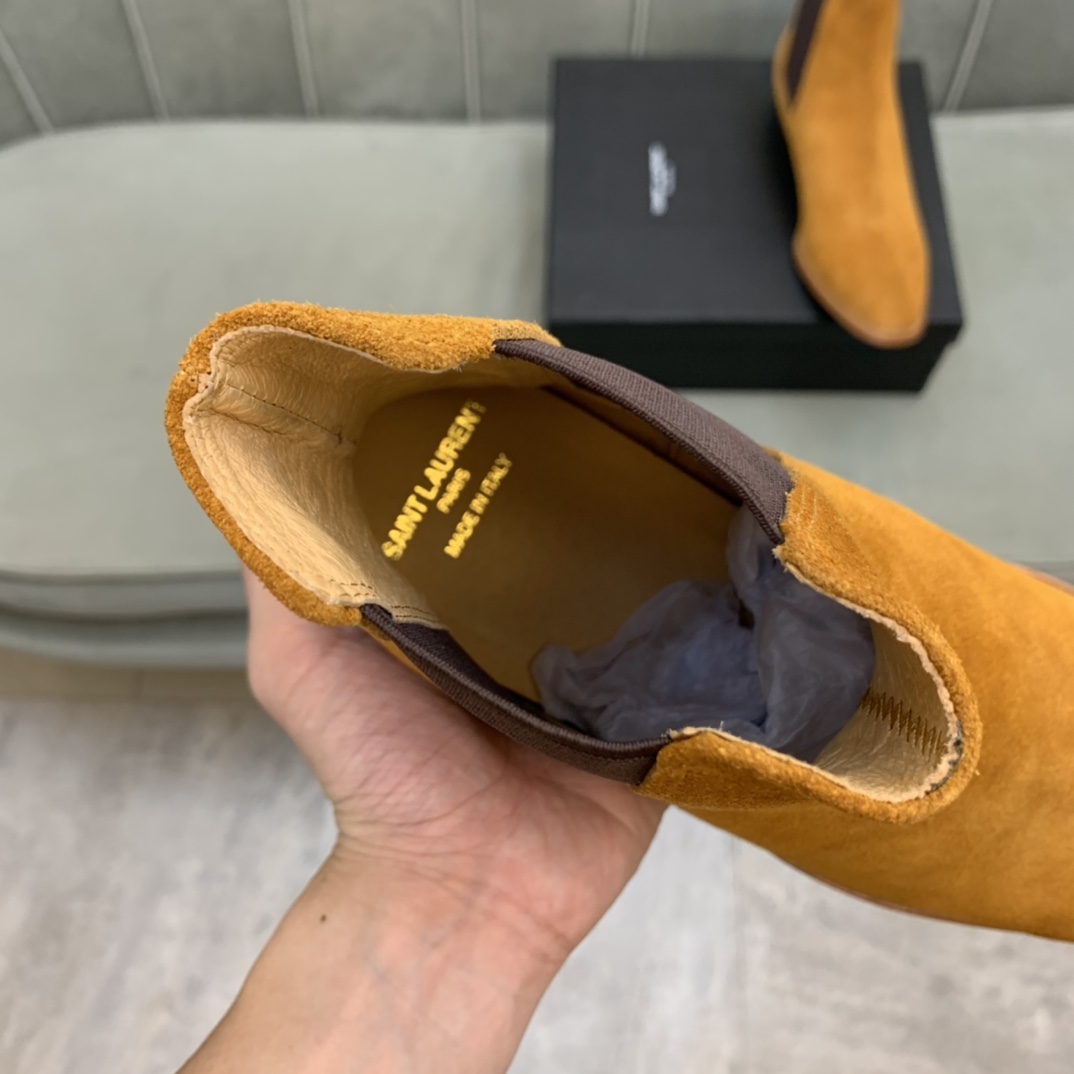 Saint Laurent Boots 12 - vstockx