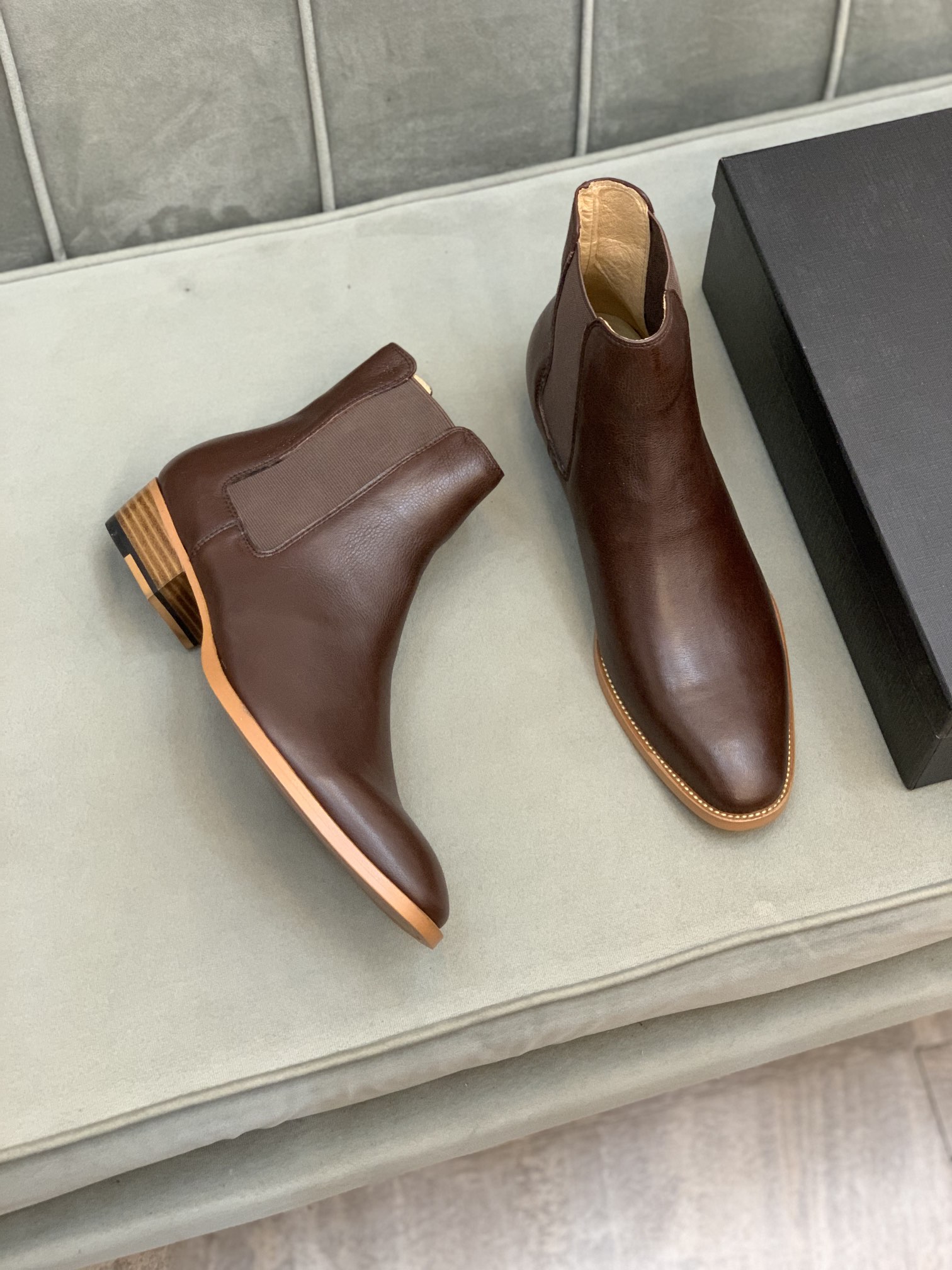 Saint Laurent Boots 7 - vstockx