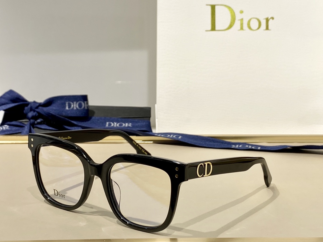 Sunglasses Dior CD1 - vstockx