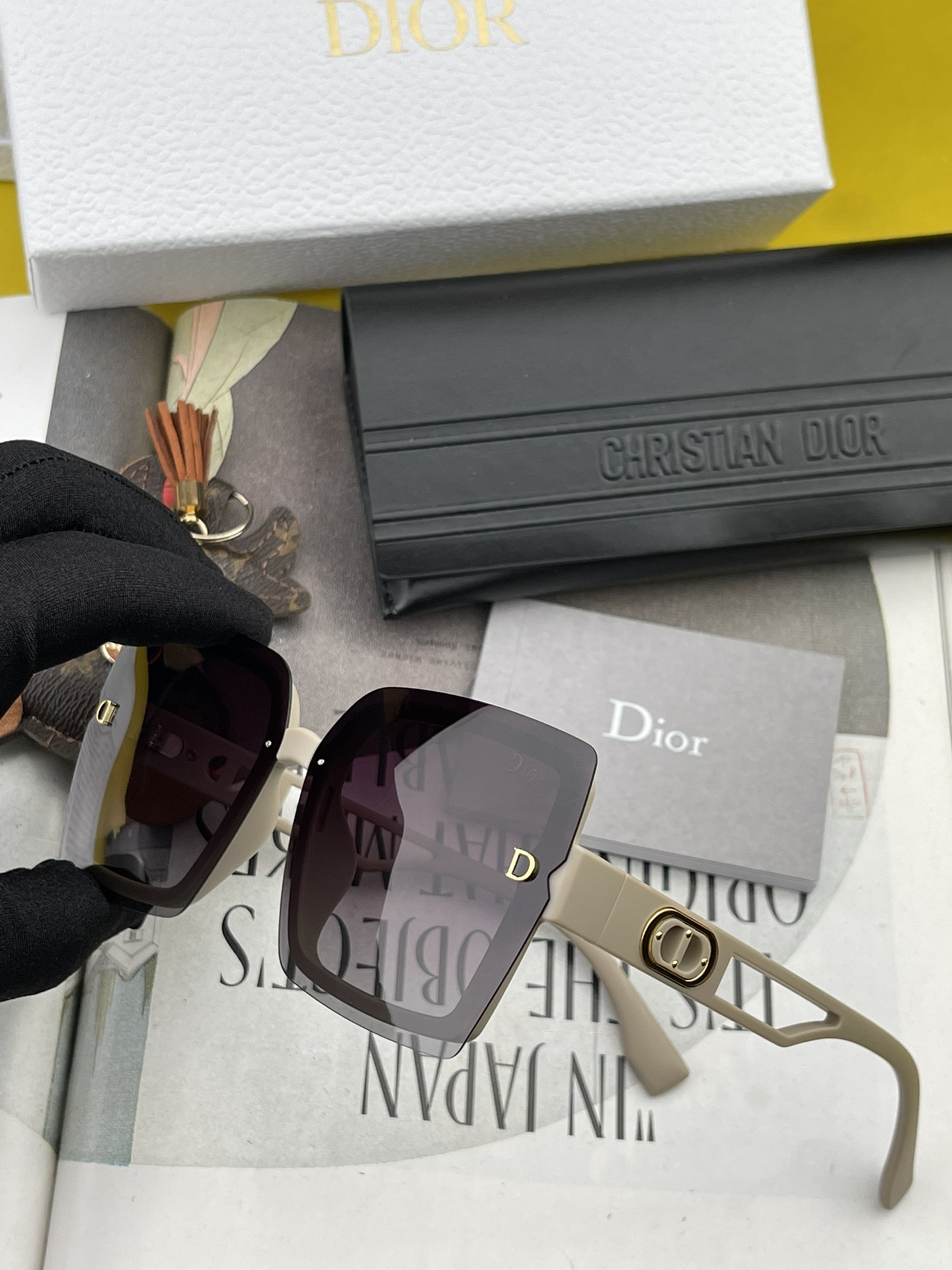 sunglasses Dior D2292 - vstockx