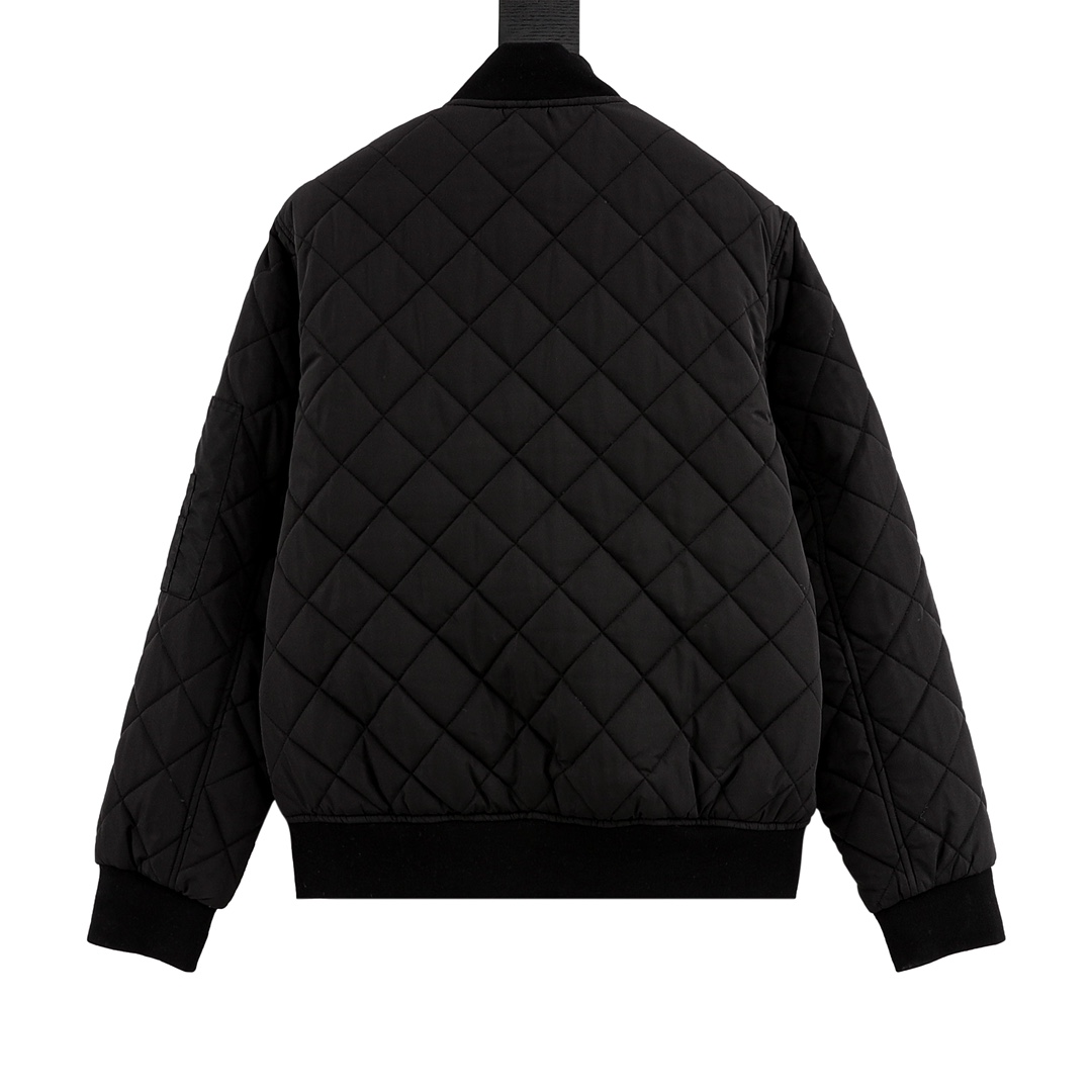 Clothes Burberry 820 - vstockx