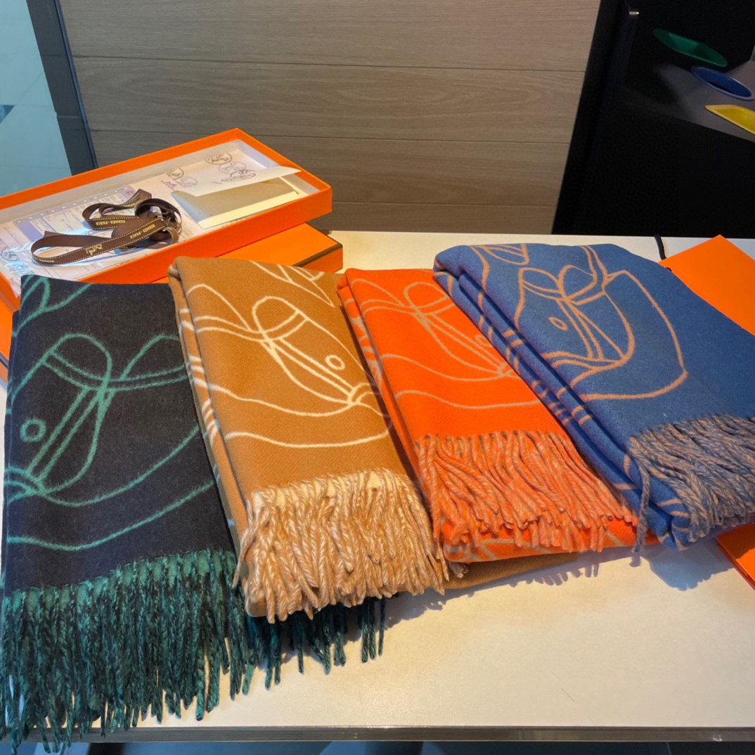 Streetwear Scarf Hermes 329020 SIZE:40*195CM - vstockx