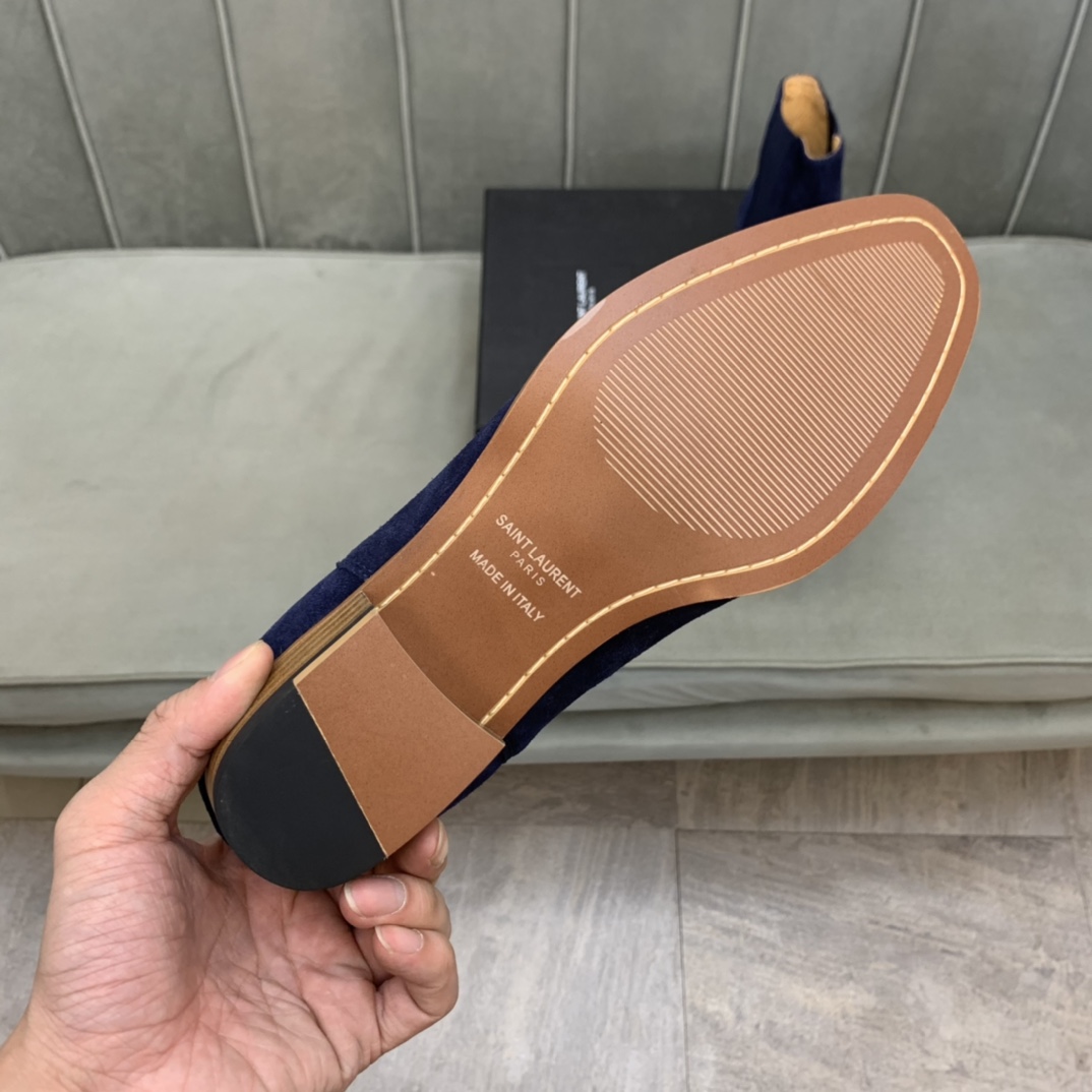 Saint Laurent Boots 14 - vstockx