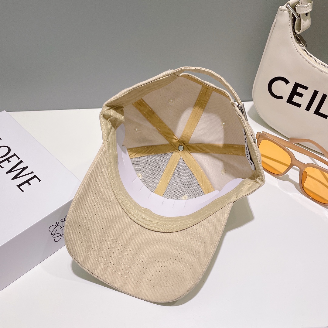 Streetwear Hat balenciaga 329032 - vstockx