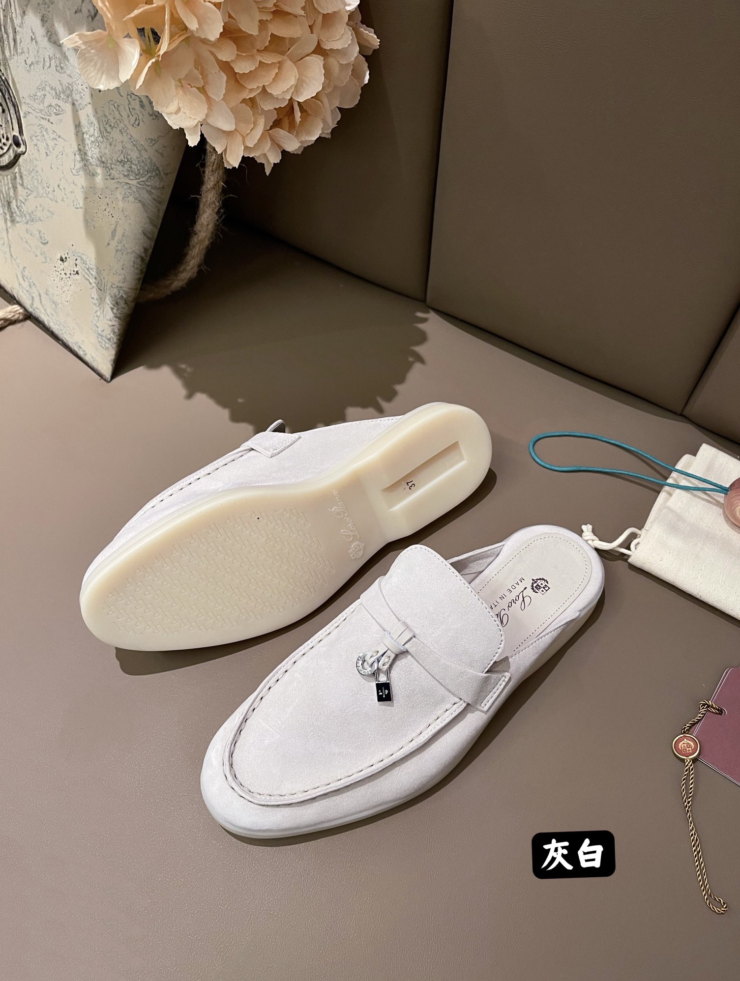 Loro Piana shoes 247 - vstockx