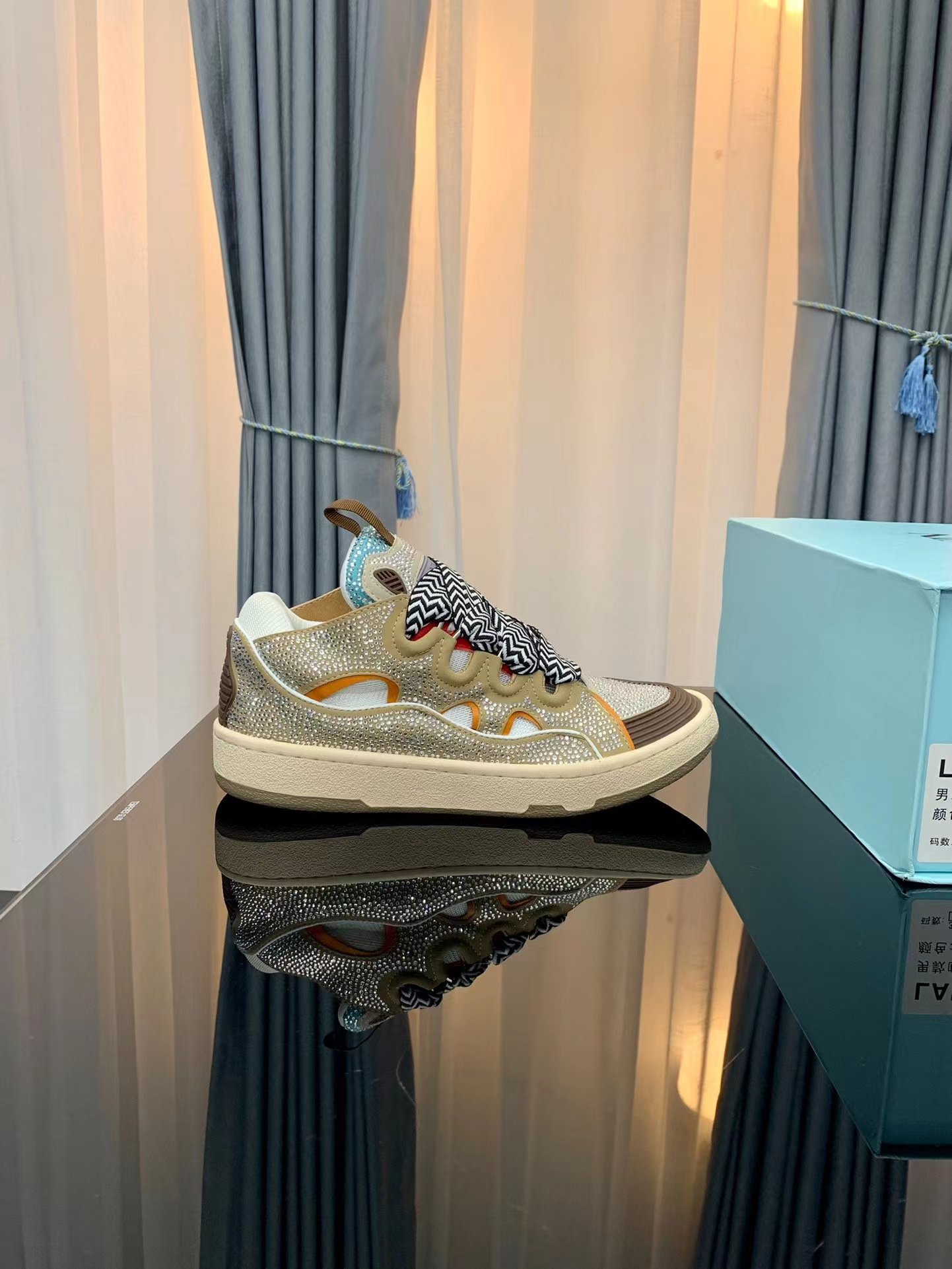 Lanvin Leather Curb Grey sequins - vstockx