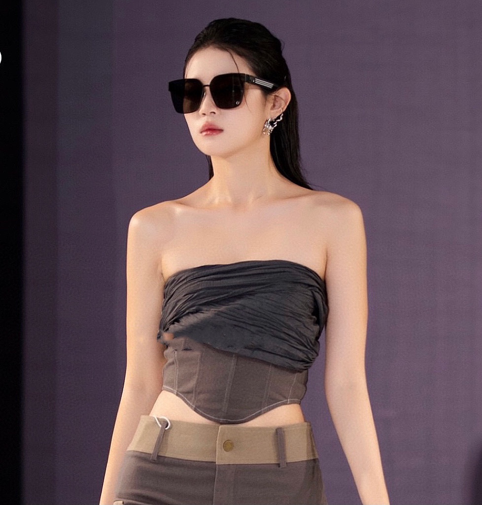 sunglasses Dior CD7190 - vstockx