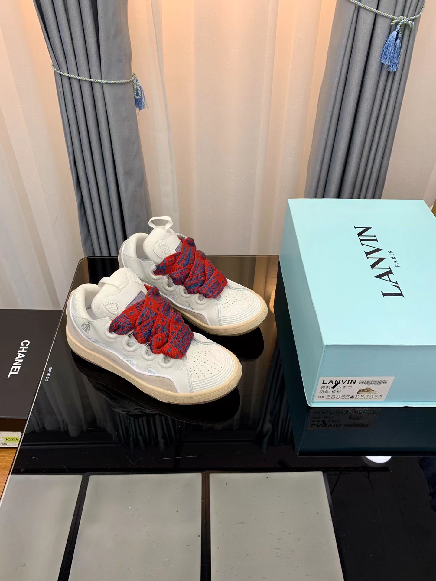 Lanvin Leather Curb Off white - vstockx