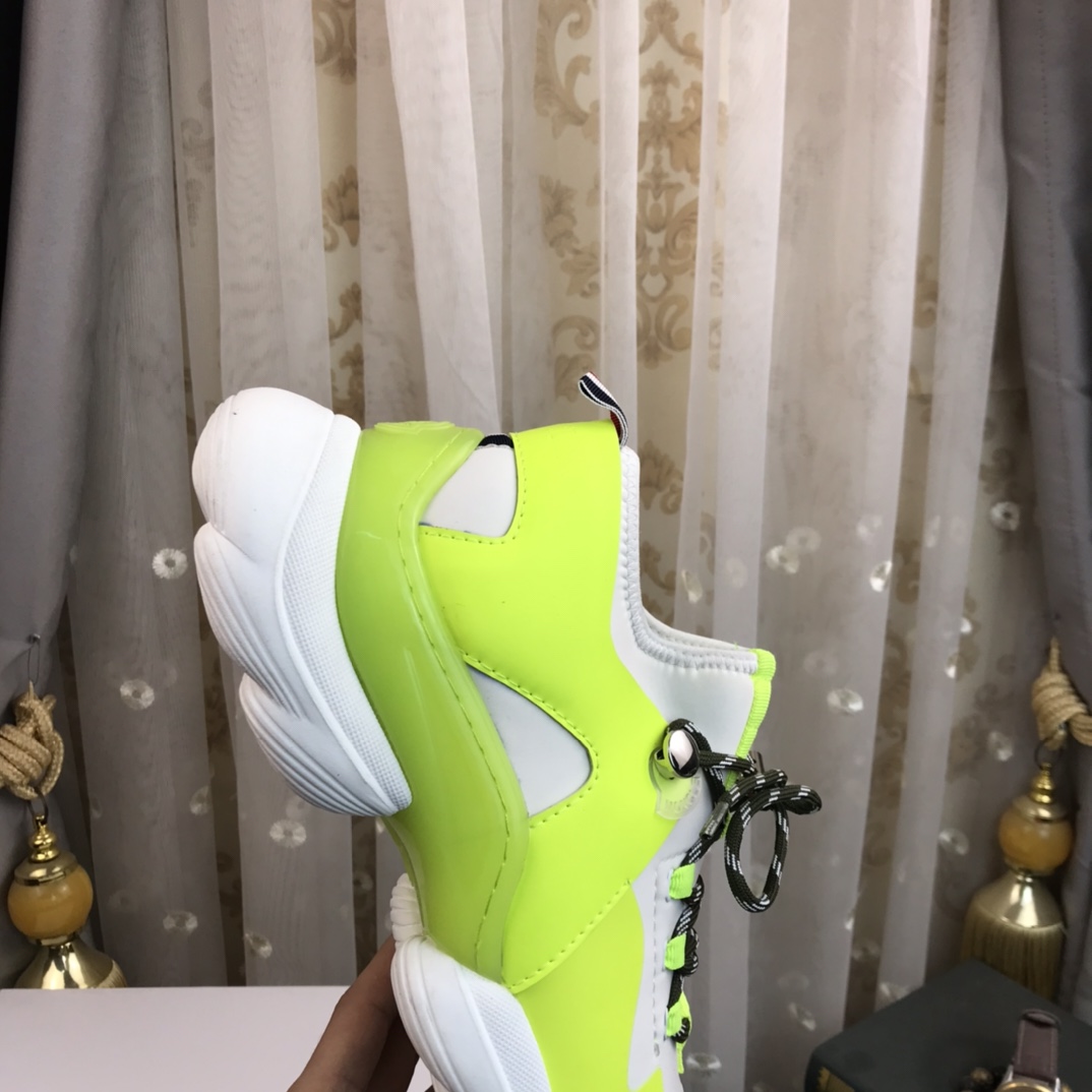 Moncler Leave No Trace Sneaker 4 - vstockx