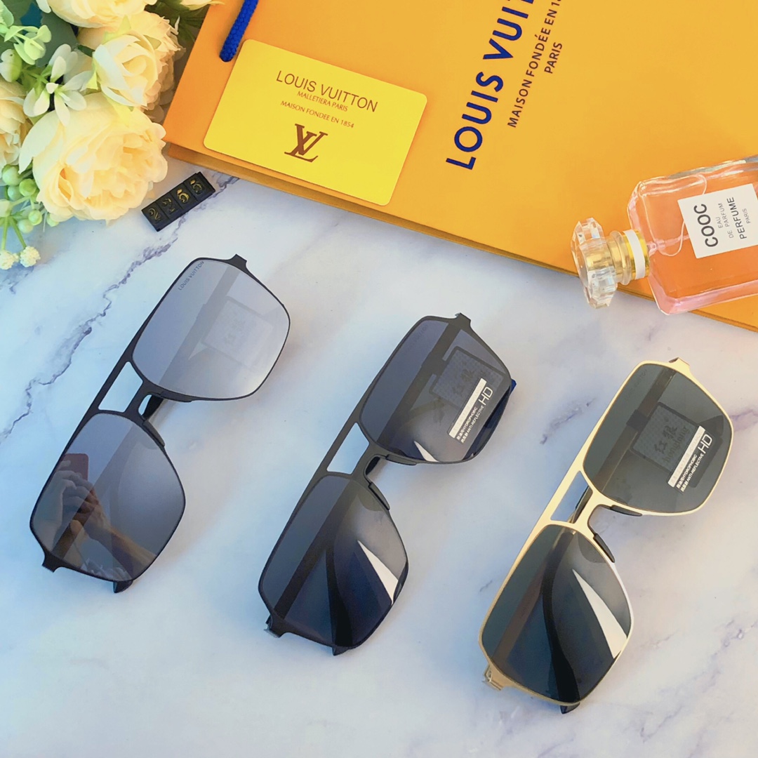 Sunglasses Louis Vuitton LV2255 - vstockx