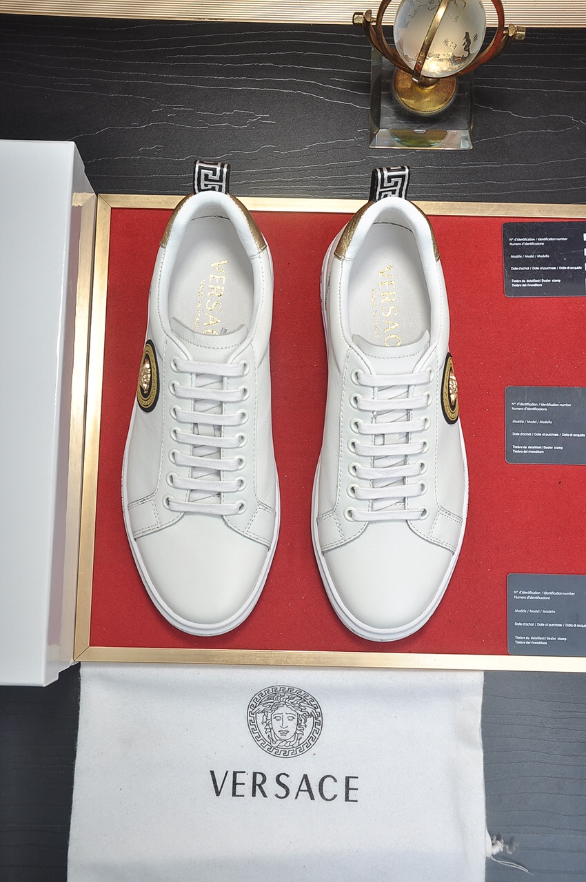 Versace Greca Sneaker 27 - vstockx