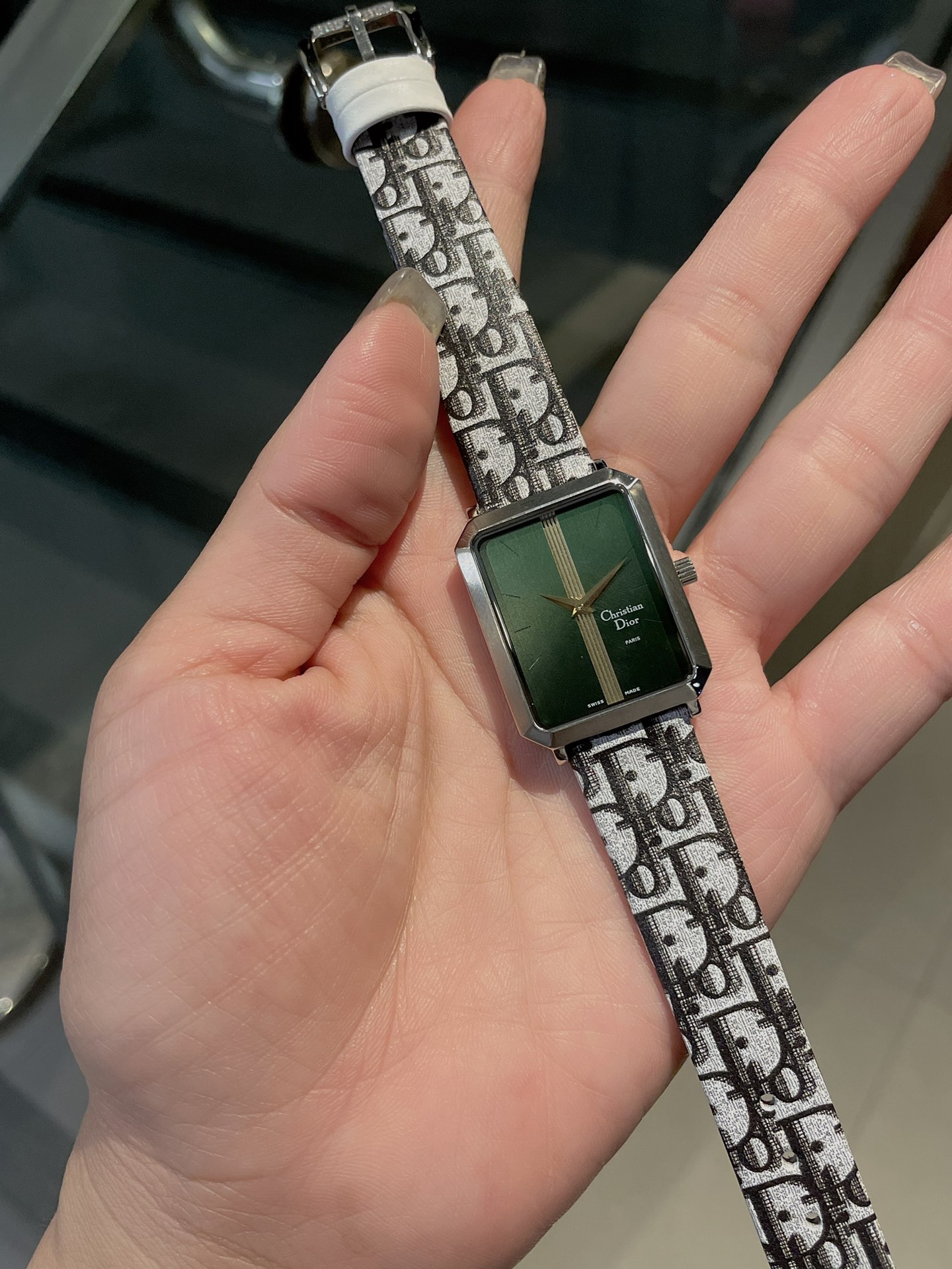 Watches Dior 323375 size:26*32 mm - vstockx