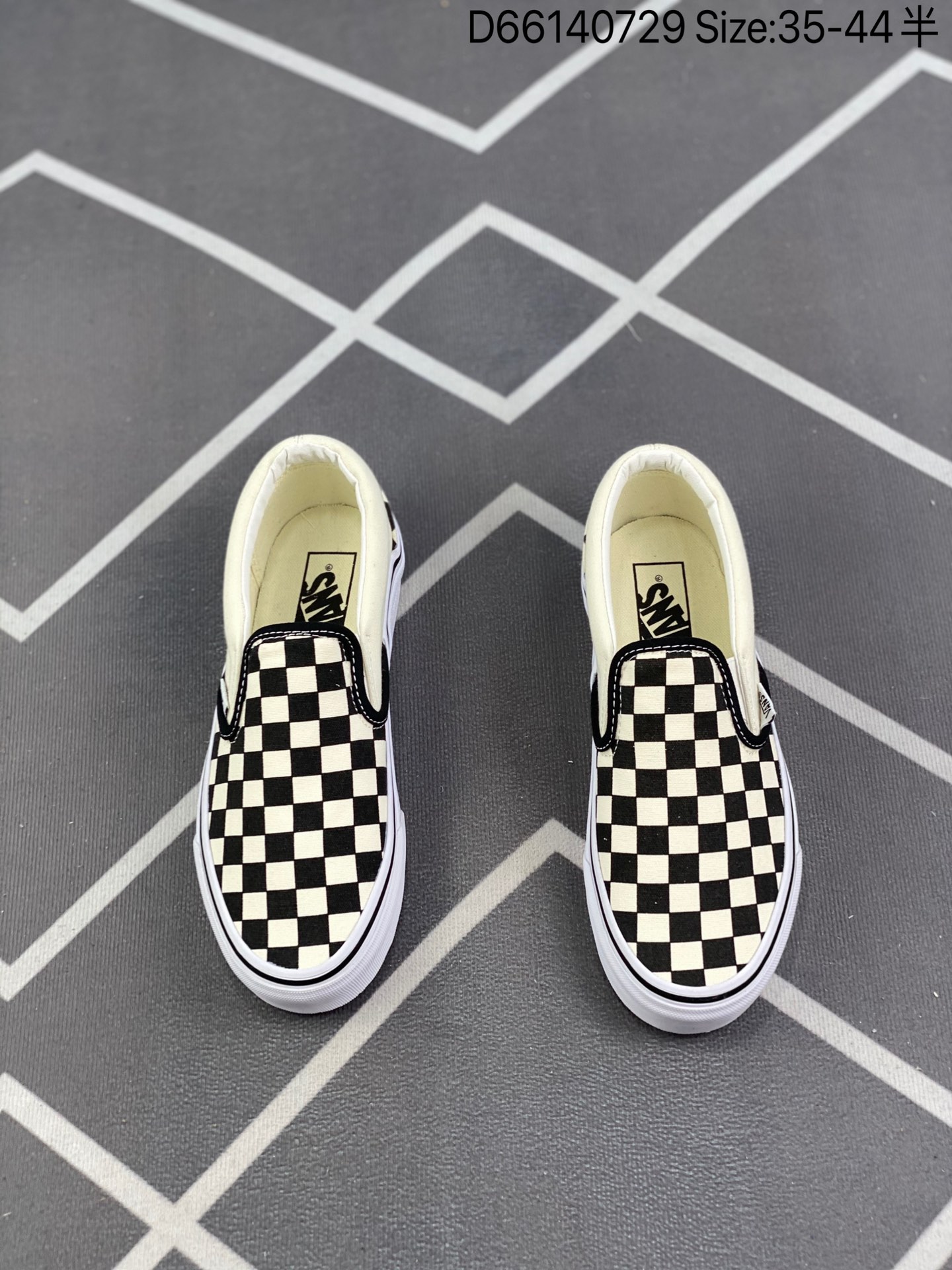Vans Slip-On - vstockx