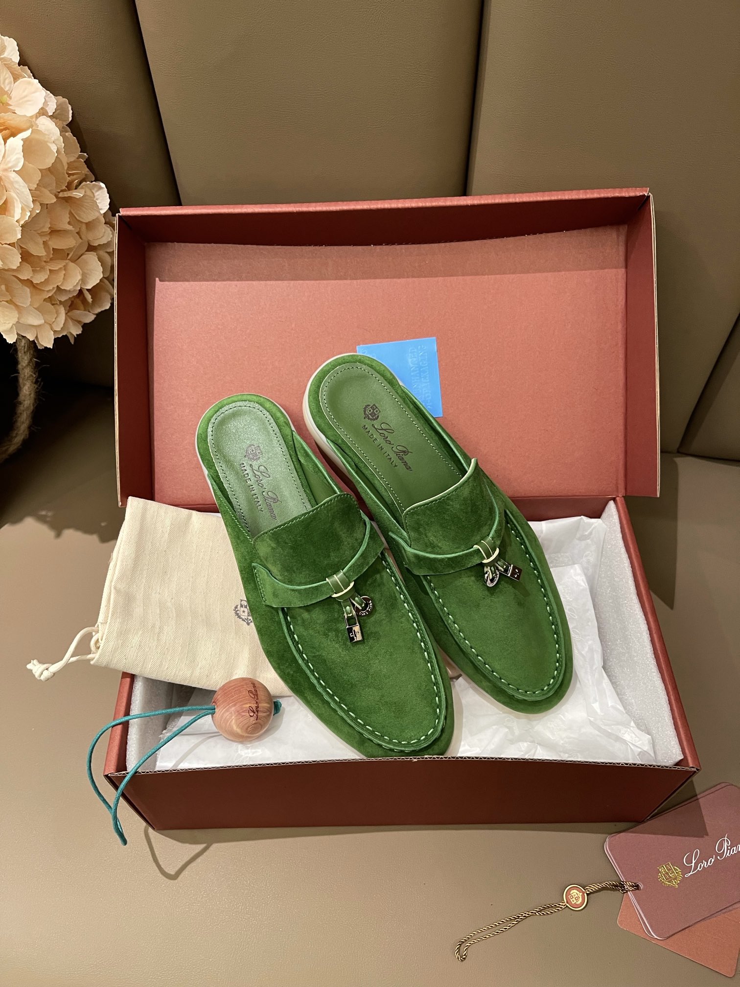 Loro Piana shoes 258 - vstockx