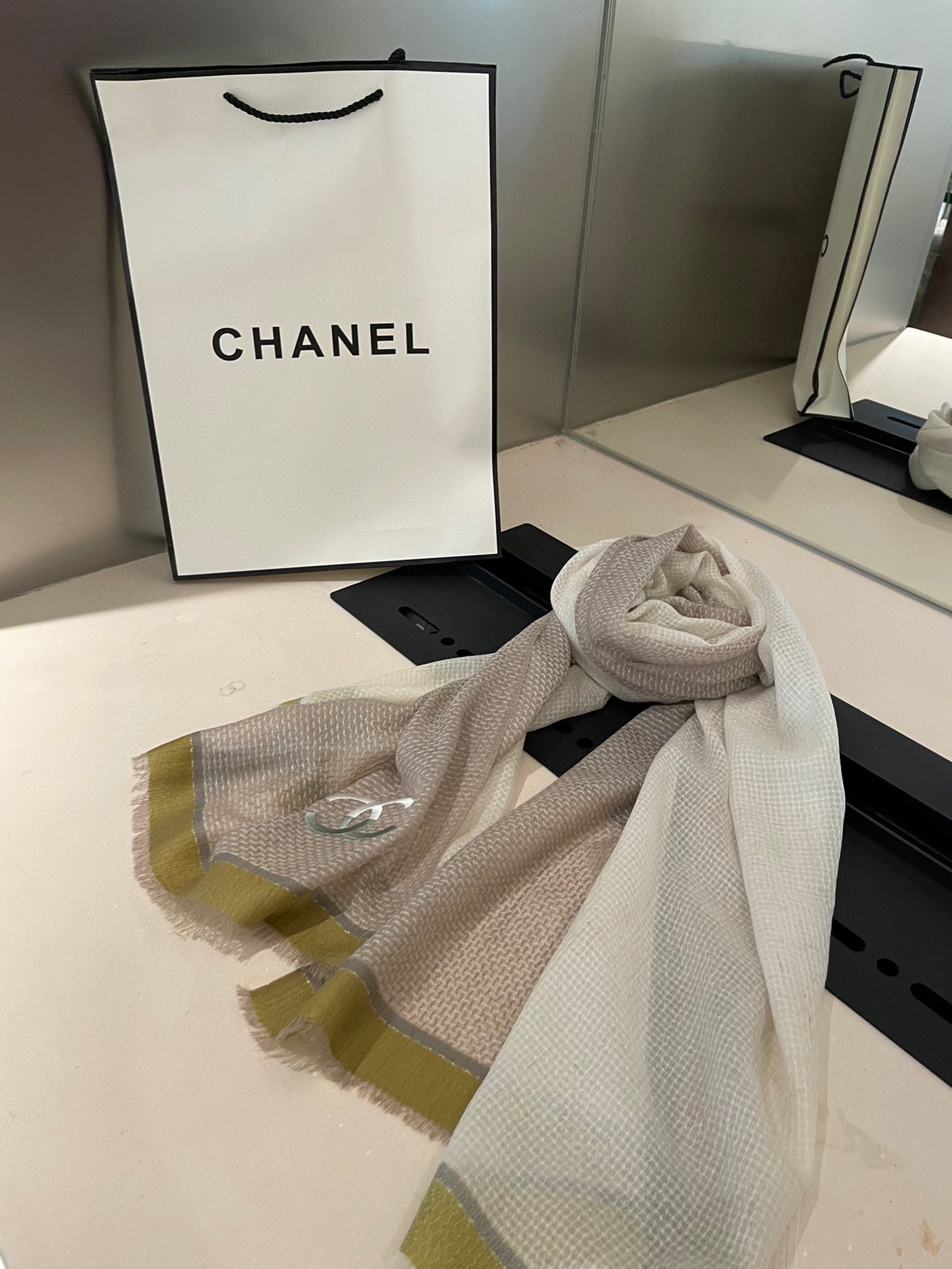 Streetwear Scarf CHANEL 328933 SIZE:90*200cm - vstockx