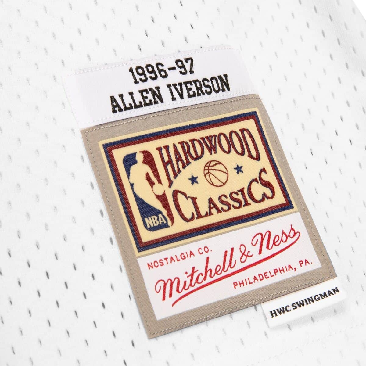White Black Swingman Allen Iverson Philadelphia 76ers 2000-01 Jersey - vstockx
