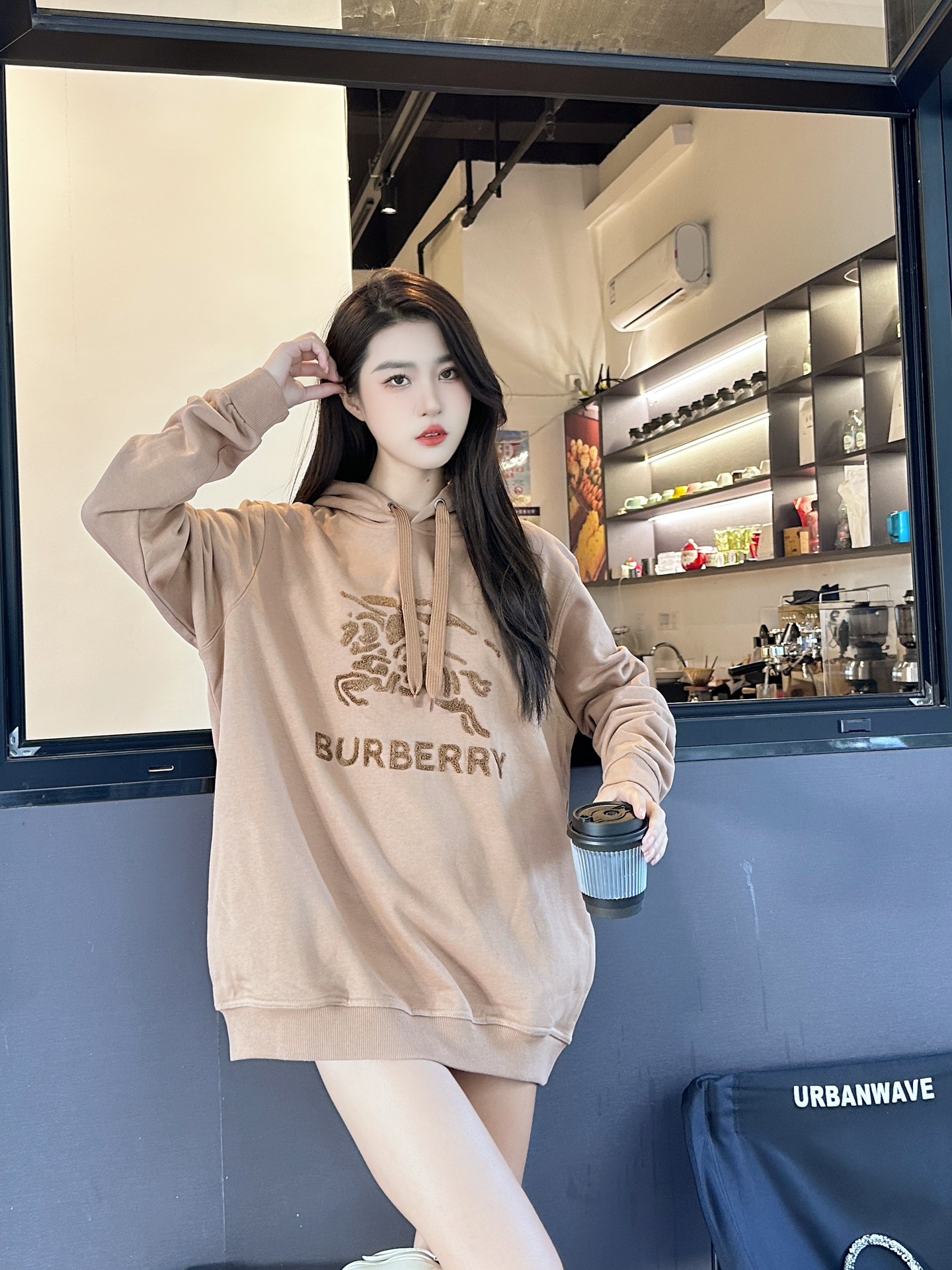 Clothes Burberry 823 - vstockx