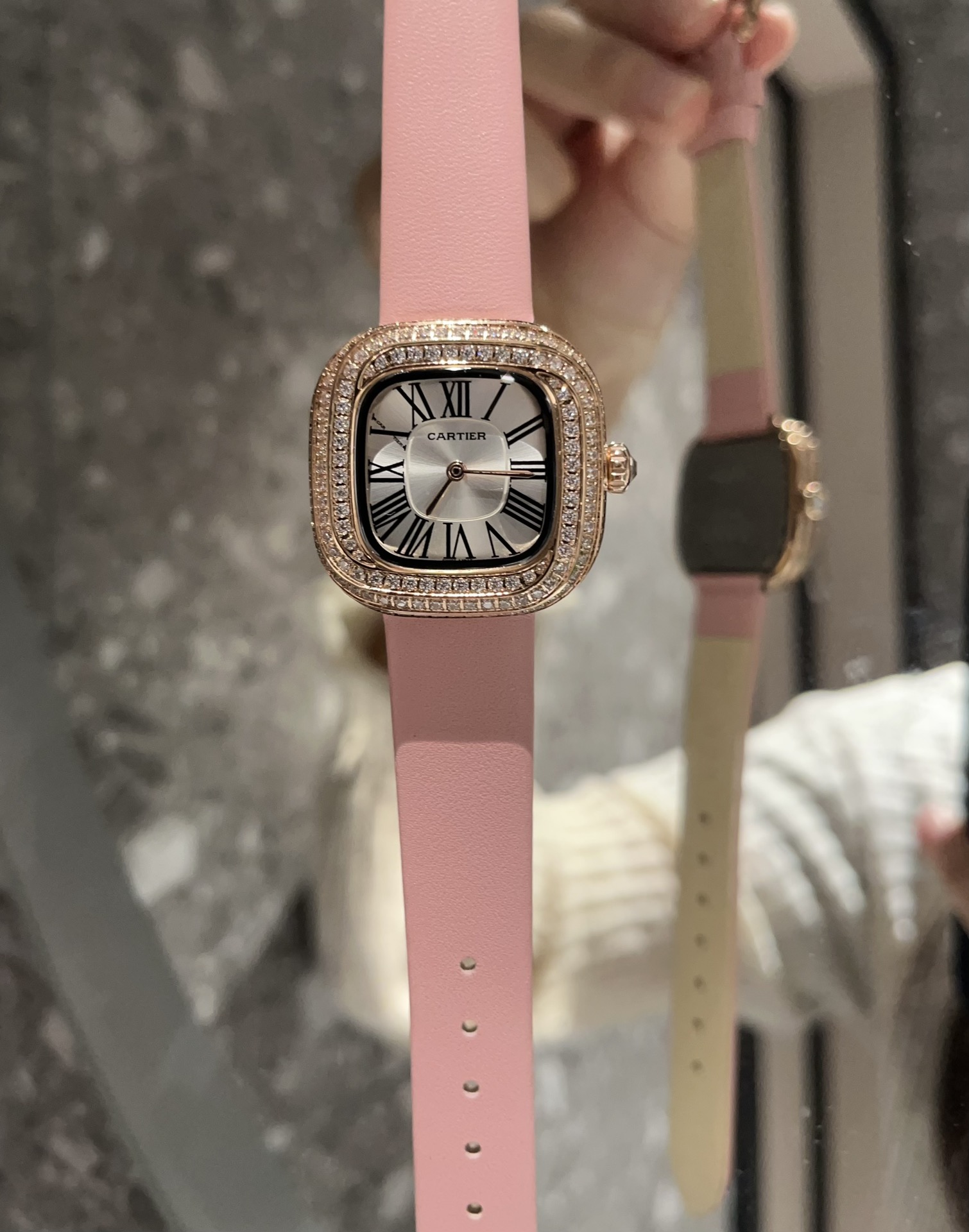 Watches Cartier 322185 size:40 mm - vstockx