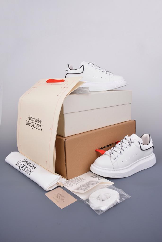 Alexander McQueen Oversized White Black Trim - vstockx