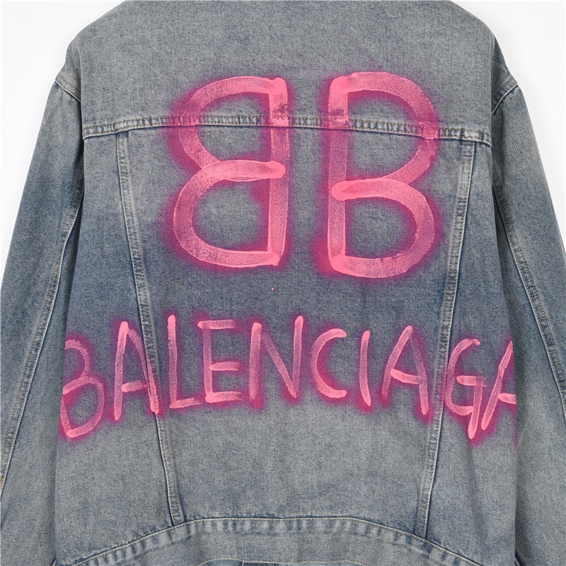 Clothes Balenciaga 135 - vstockx