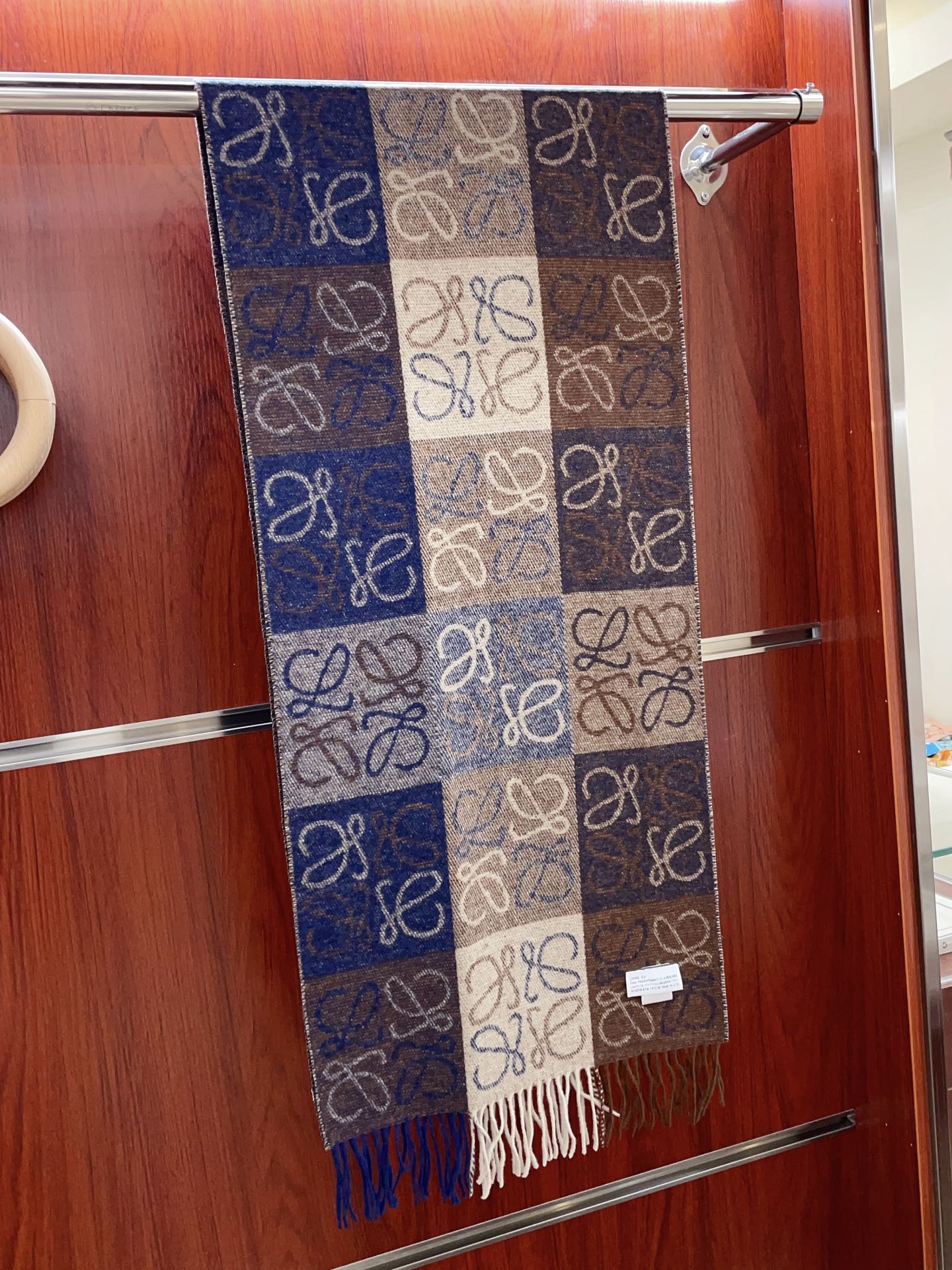 Streetwear Scarf Loewe 328731 SIZE:40x200cm - vstockx