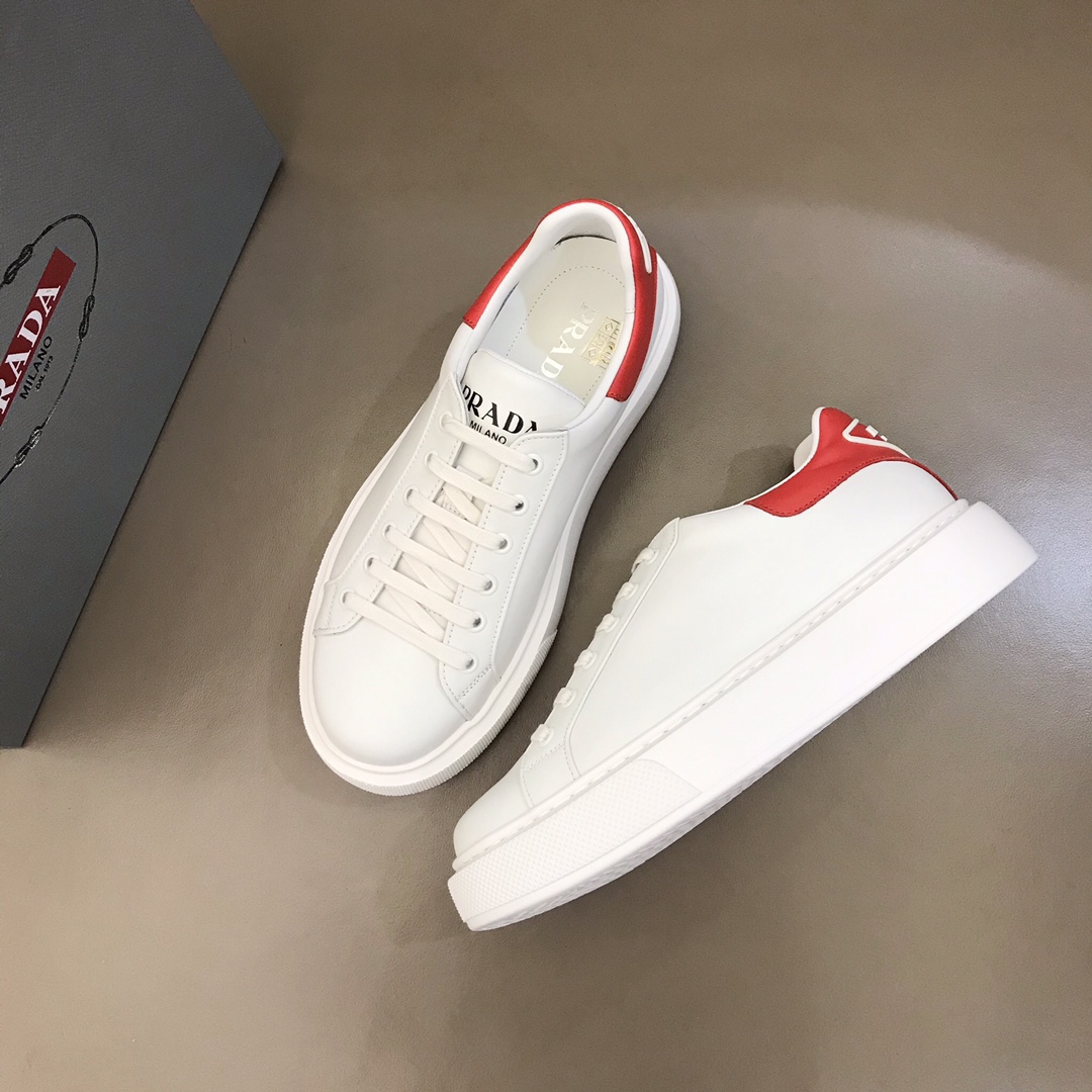 Prada Low Top sneaker 35 - vstockx