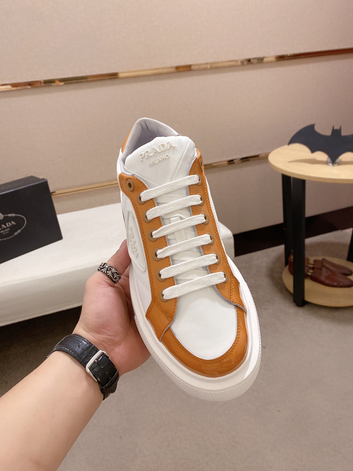 Prada Low Top sneaker 12 - vstockx