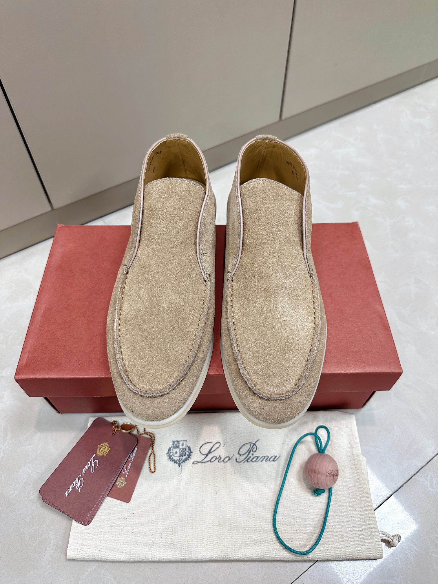 Loro Piana shoes 206 - vstockx