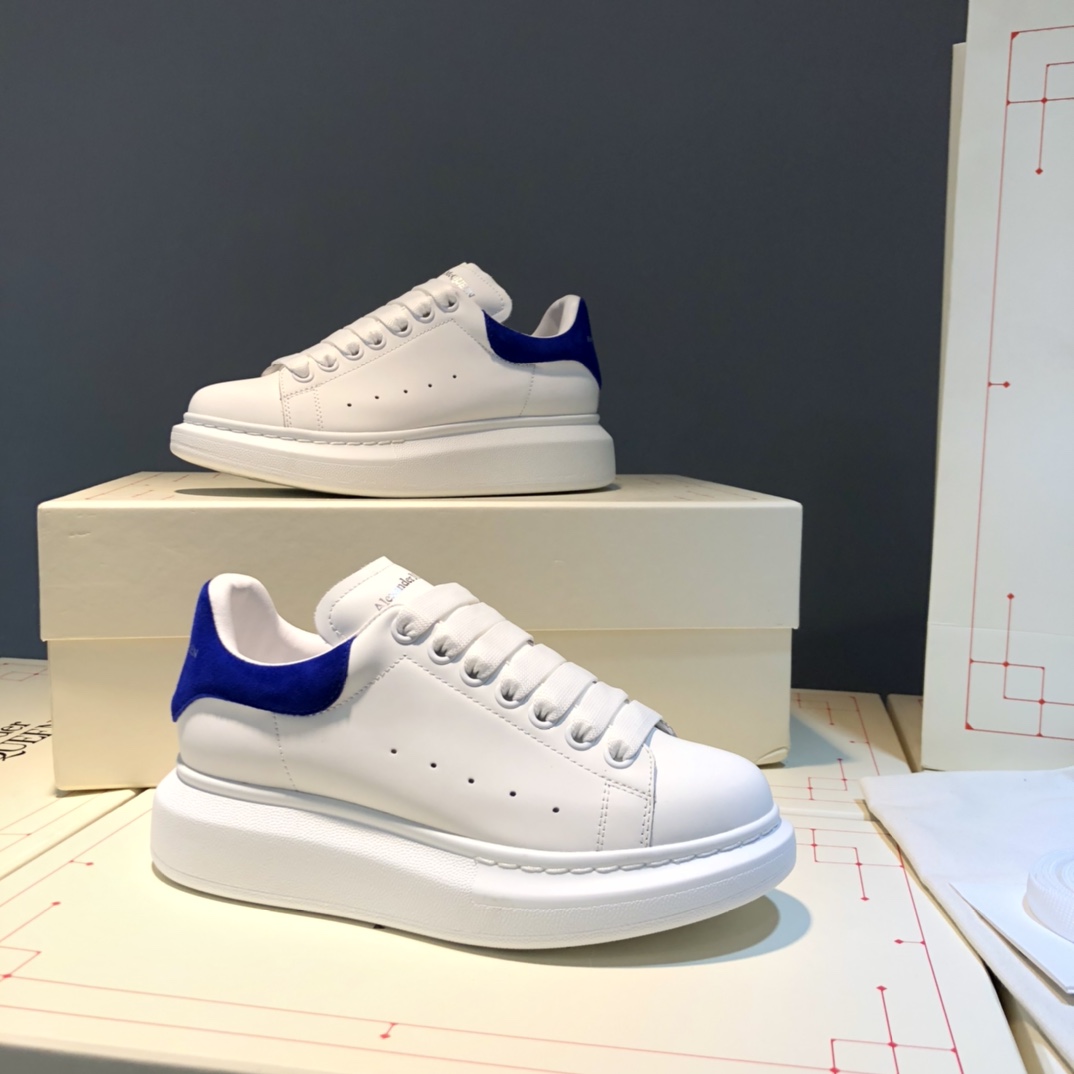 Alexander McQueen Oversized Paris Blue - vstockx