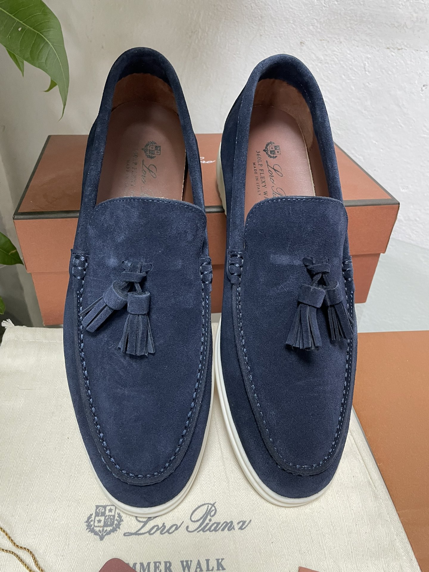 Loro Piana shoes 310 - vstockx