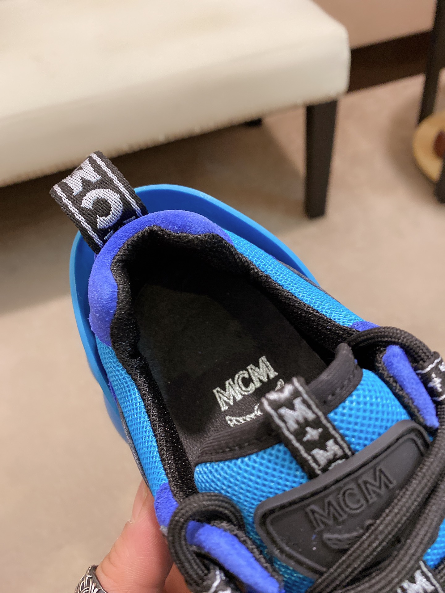 MCM Low Top Logo Lace-up Sneakers 5 - vstockx