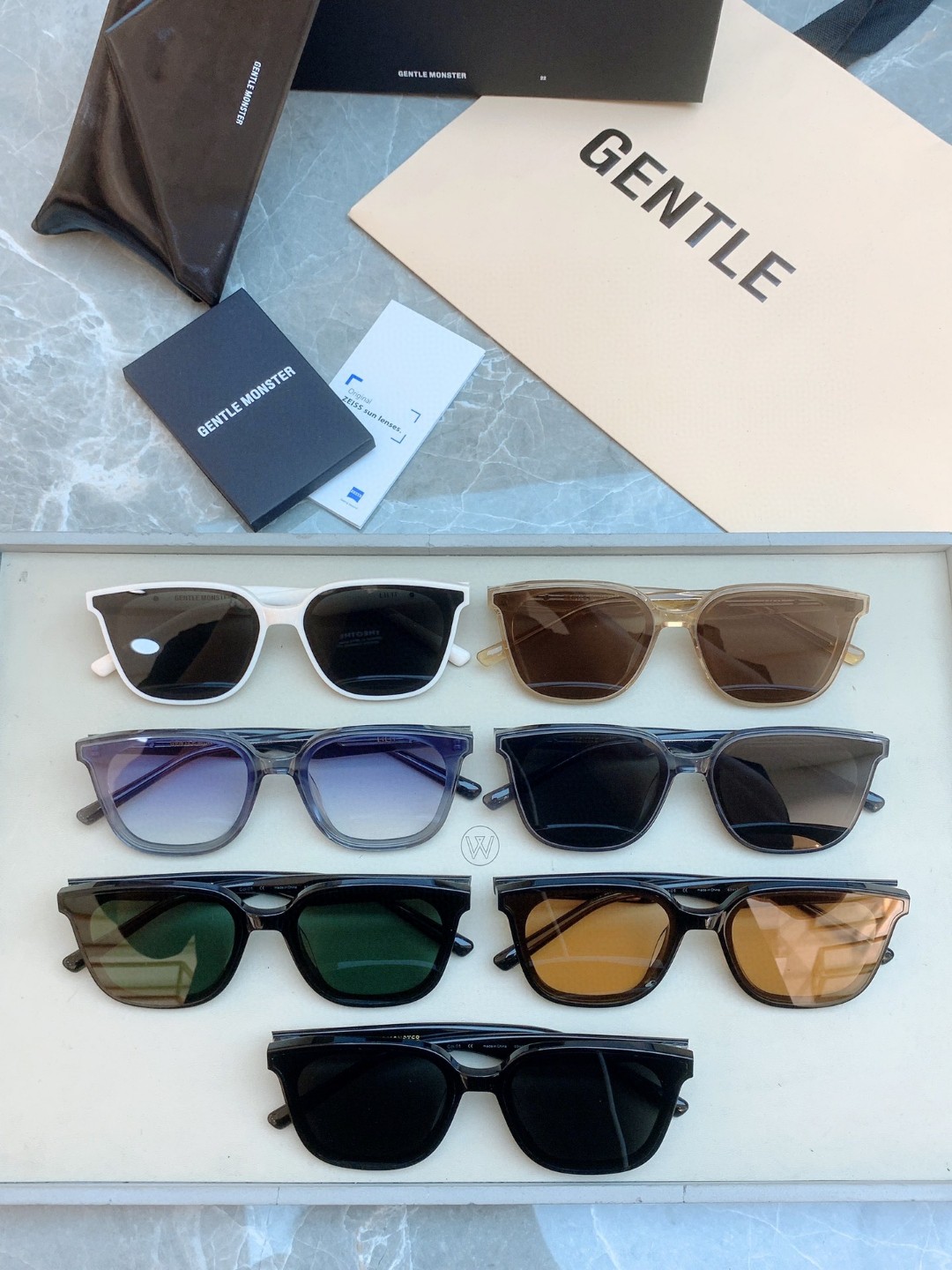 Sunglasses GENTLE MONSTER Lilit 01��BR��size:68��17-149 - vstockx