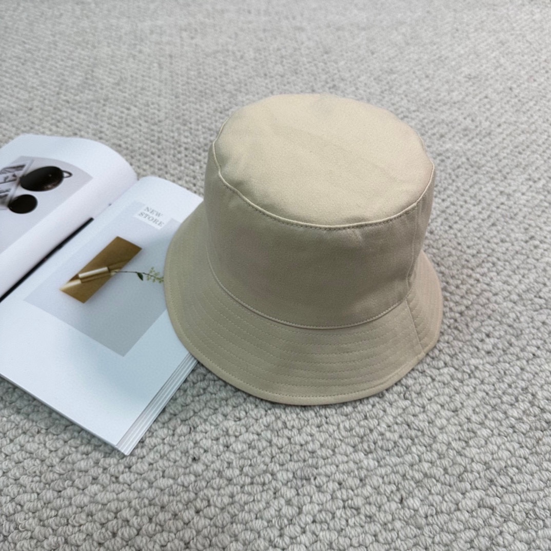 Streetwear Hat Chanel 329331 - vstockx