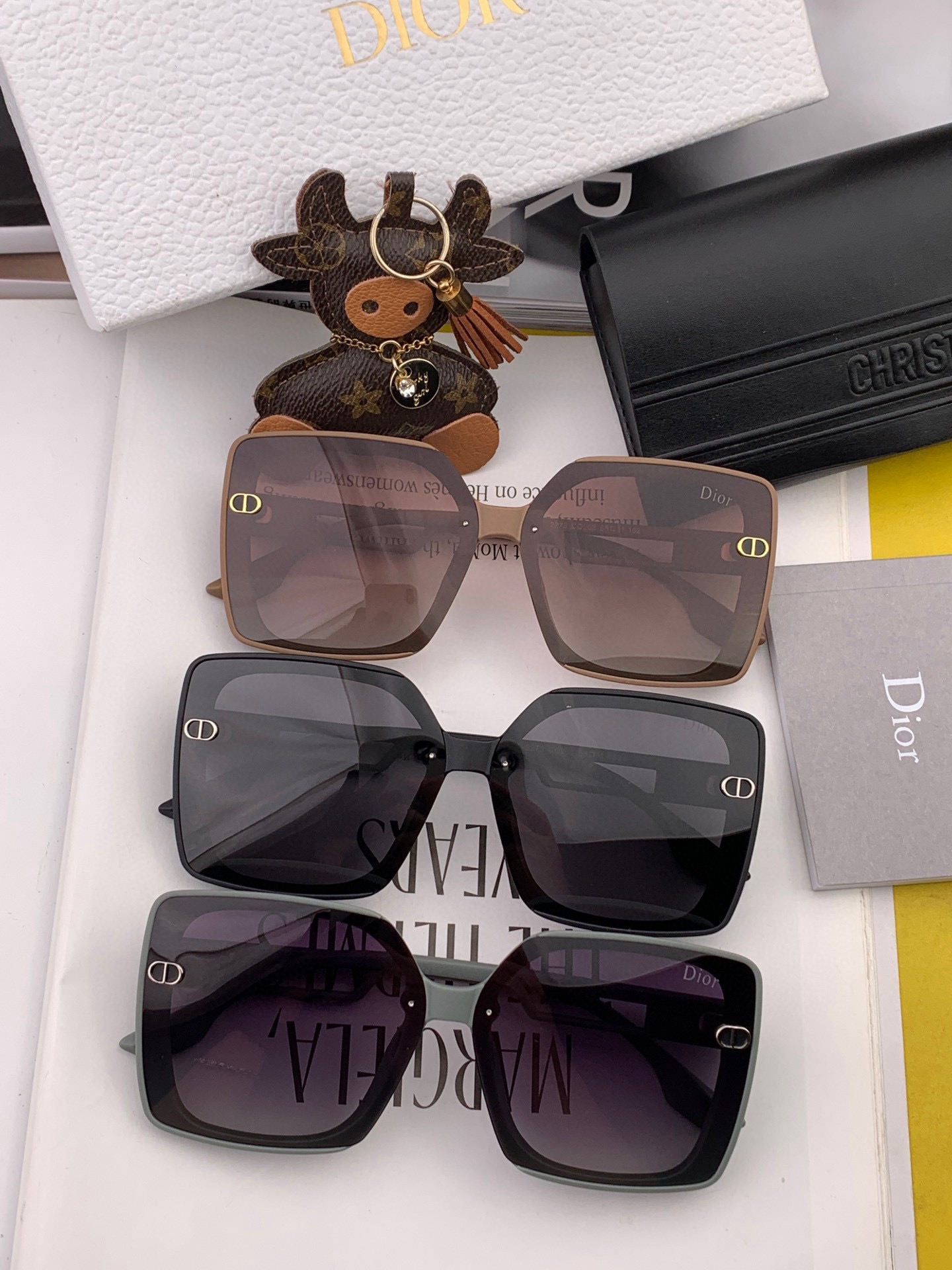 sunglasses Dior CD3227 - vstockx