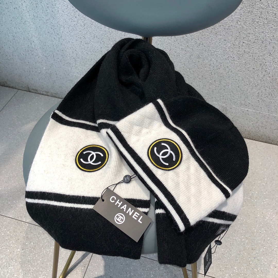 Hat & Scarf Chanel 1 - vstockx