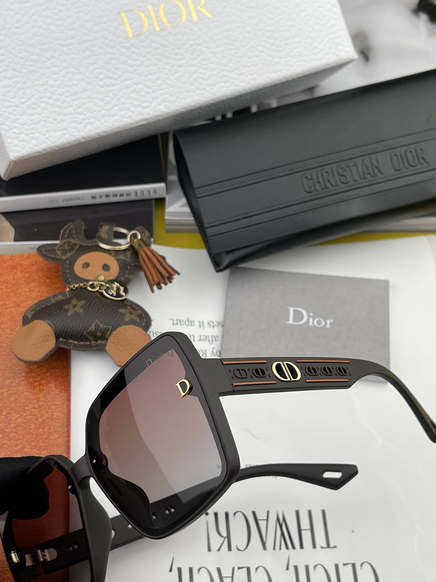 sunglasses Dior CD2296 - vstockx