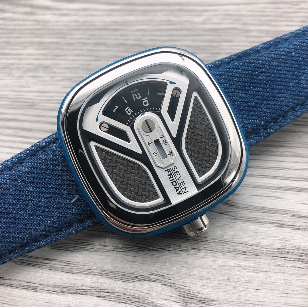 Watches Seven Friday 322843 size:47 mm - vstockx